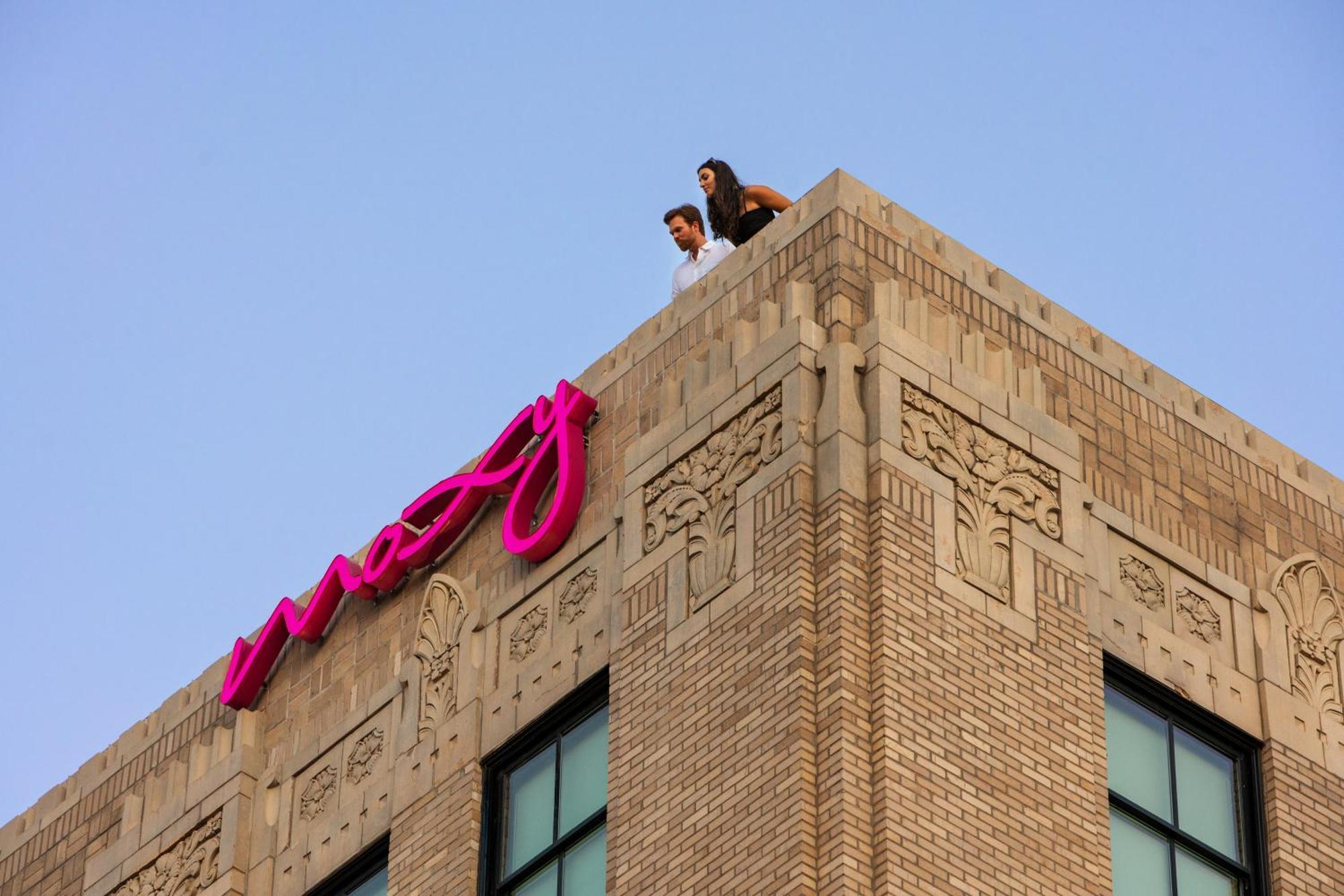 Moxy Springfield Downtown Hotel ภายนอก รูปภาพ