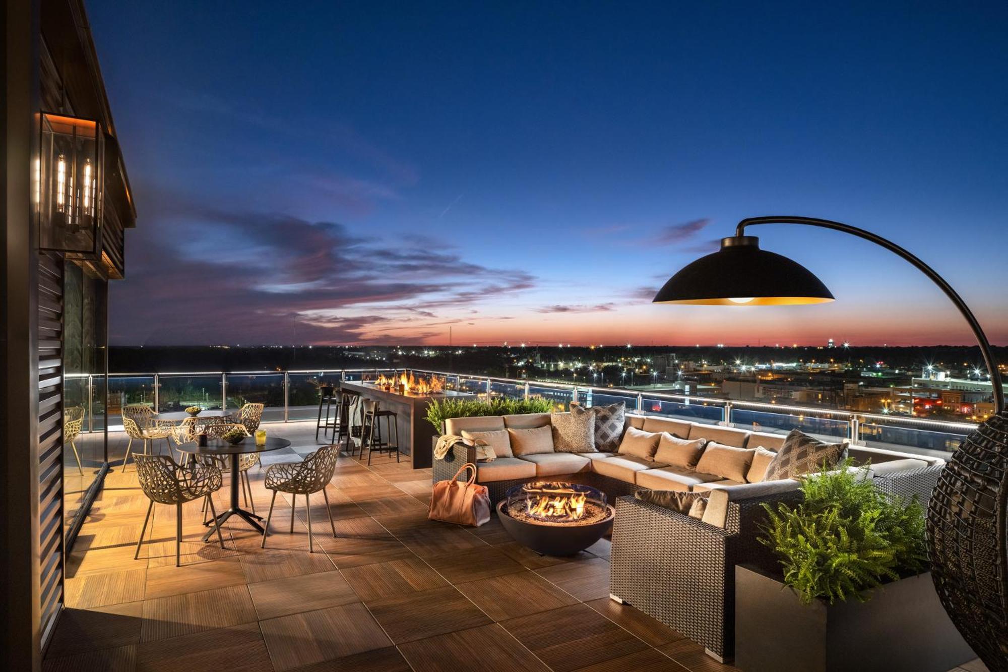 Moxy Springfield Downtown Hotel ภายนอก รูปภาพ